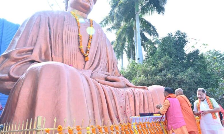 CG CM Vishnu Deo Sai : मुख्यमंत्री विष्णु देव साय विवेकानंद सरोवर उद्यान में आयोजित राष्ट्रीय युवा महोत्सव में शामिल हुए